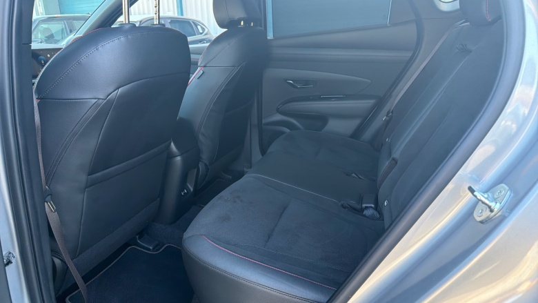 Hyundai TUCSON 1.6T Plug-in Hybrid N Line 5dr Auto Estate